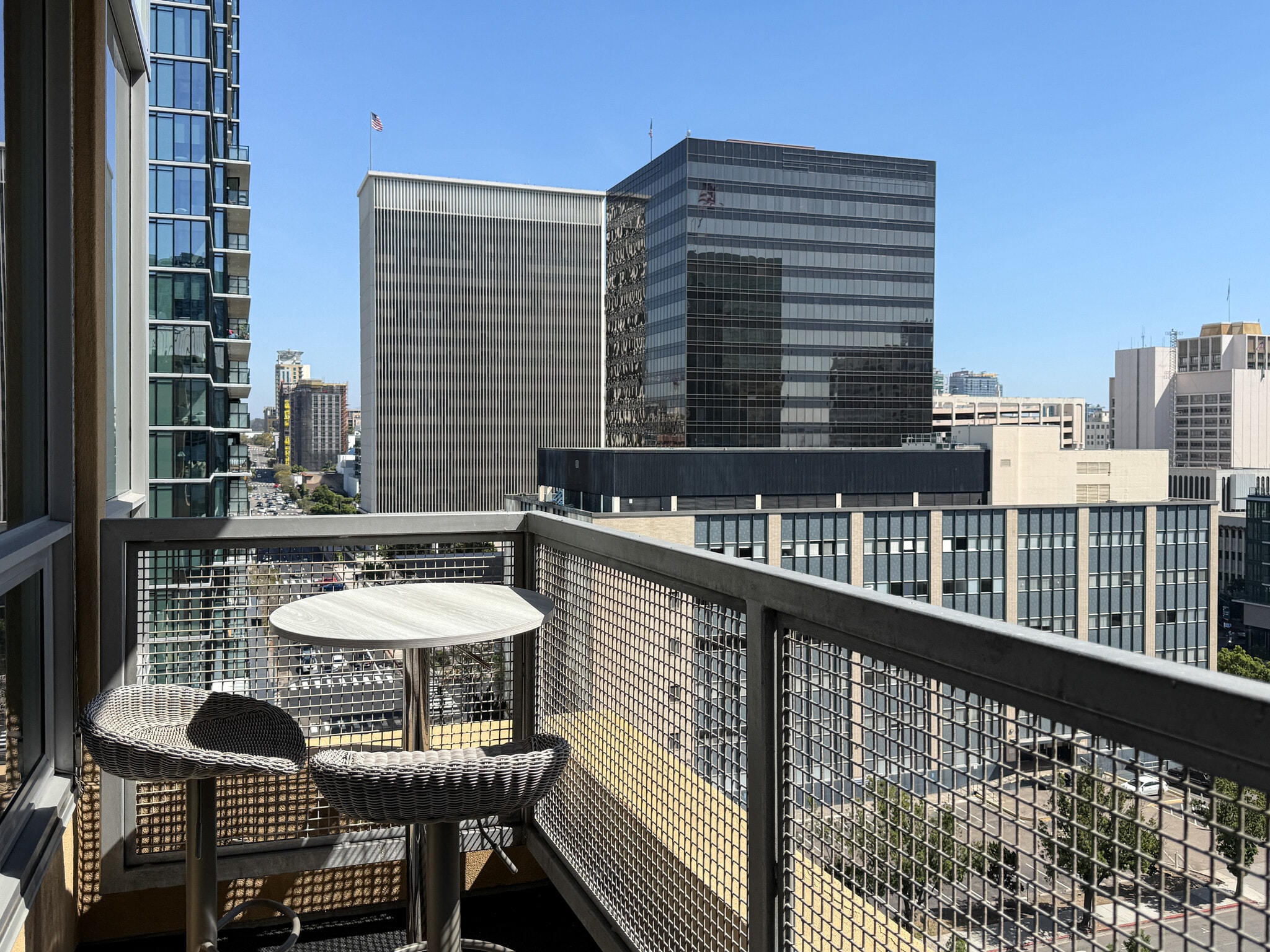 Building Photo - 350 W Ash St