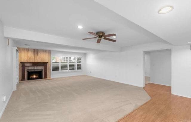 Building Photo - 6880 Hyde Park Dr