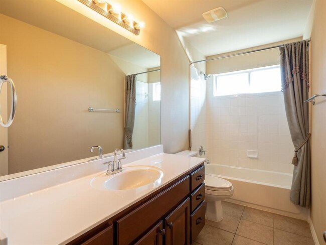 Building Photo - 5501 Fort Benton Dr