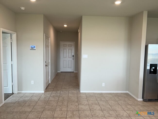 Building Photo - 5110 Natalia Rd