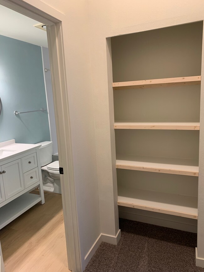 Upper Hallway + Bathroom - 716 N. State St.