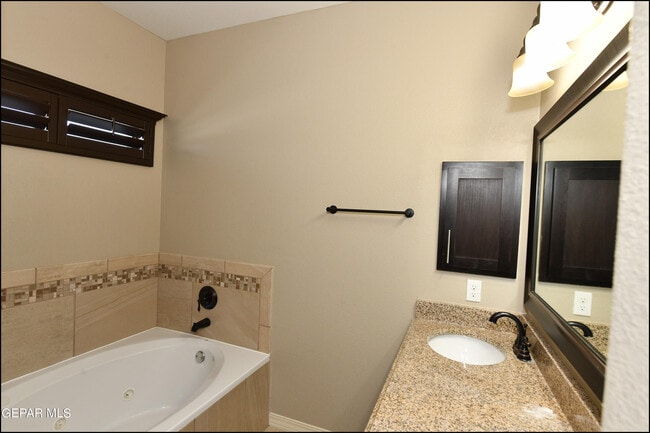 Building Photo - 3136 Red Maple