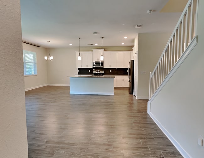 Building Photo - 472 Brunswick Dr