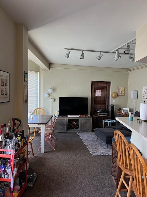 Building Photo - 538 Tremont St