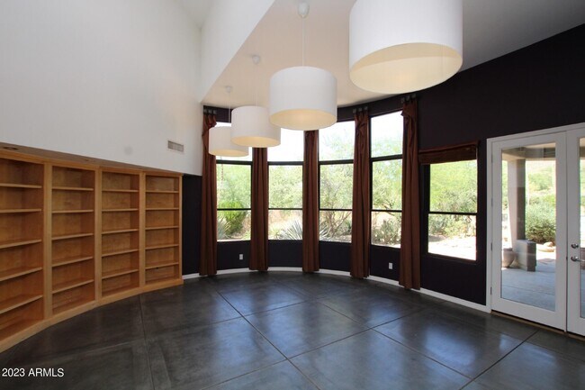 Building Photo - 5844 E Carefree Mountain Dr