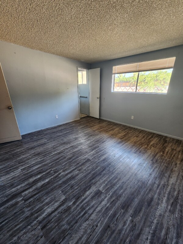 Building Photo - 1575 S Rocky Mountain Dr