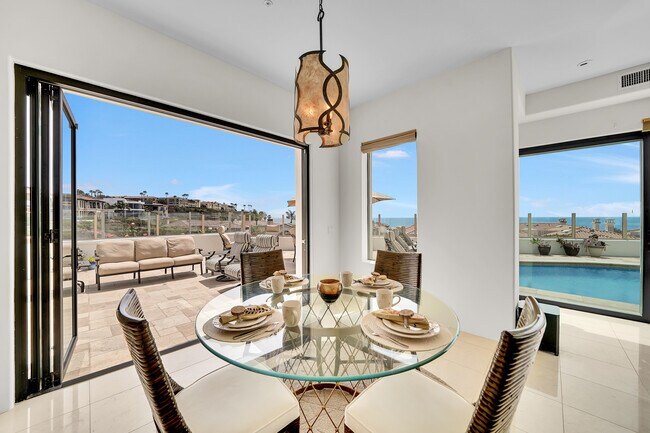 Building Photo - 30 Ritz Cove Dr