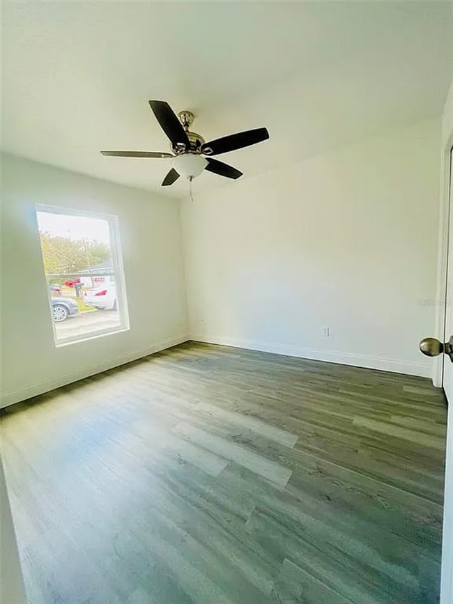 Building Photo - Ready for immediate occupancy!