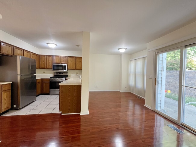 Building Photo - 312 Spring Creek Cir