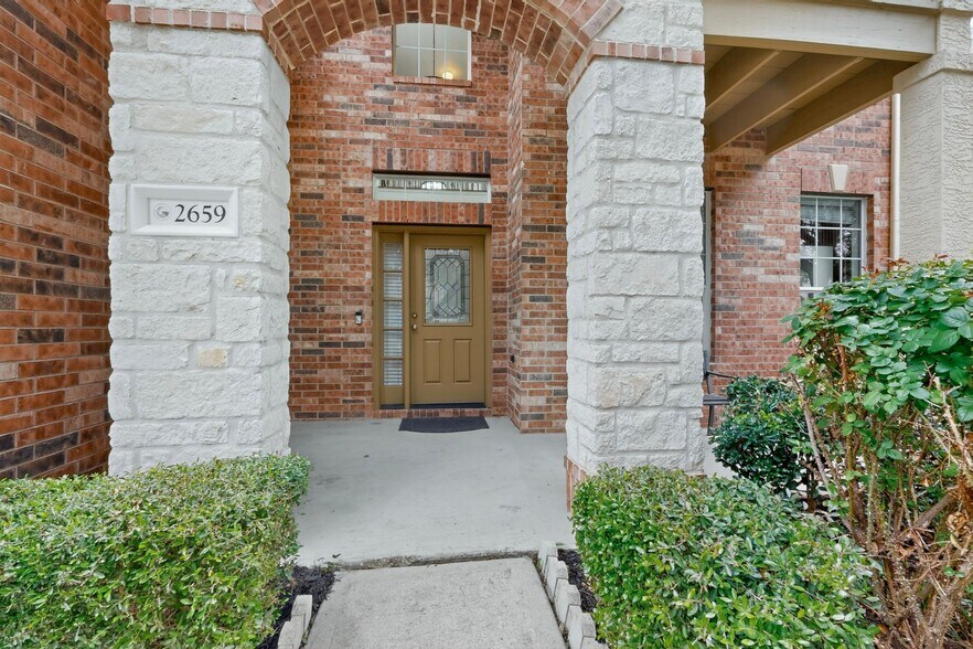 Building Photo - 2659 Salorn Way