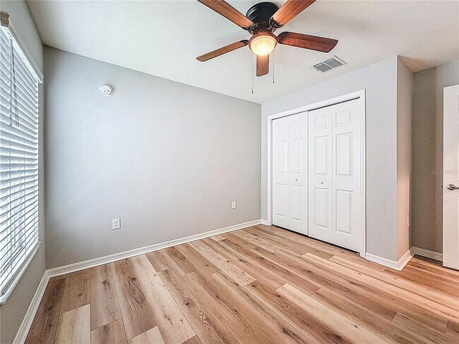 Building Photo - 6945 Gideon Cir