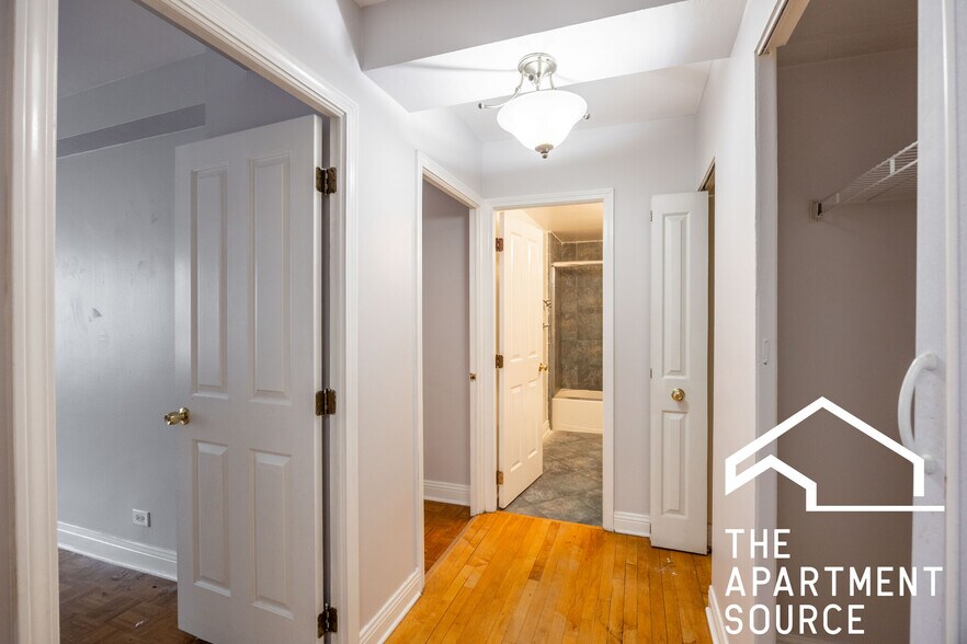 Building Photo - 4180 N Marine Dr