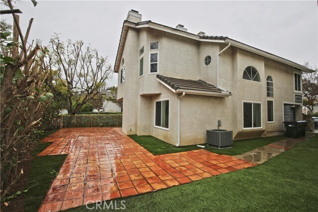 Building Photo - 3211 Armsley Dr