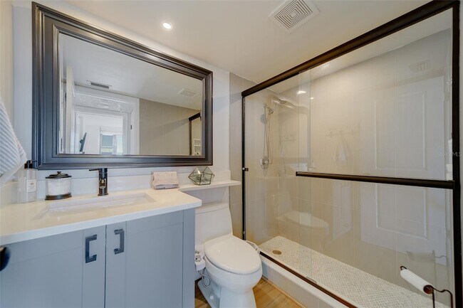 Building Photo - 255 Dolphin Point