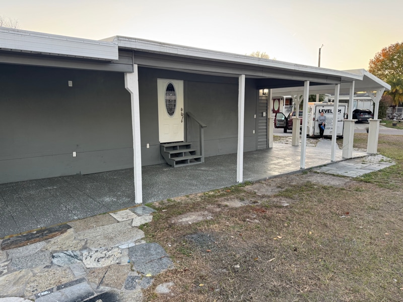 Building Photo - 8811 Poe Dr