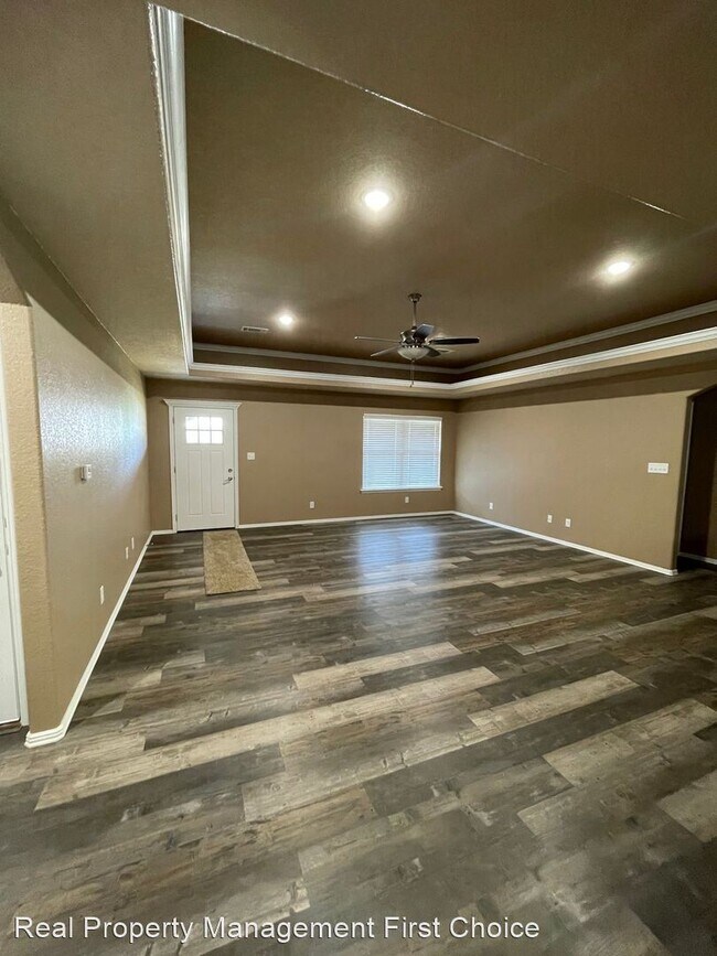 Building Photo - 3 br, 2 bath House - 713 Black Creek Lane