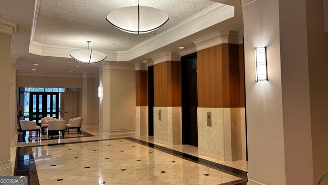 Building Photo - 3475 Oak Valley Rd NE