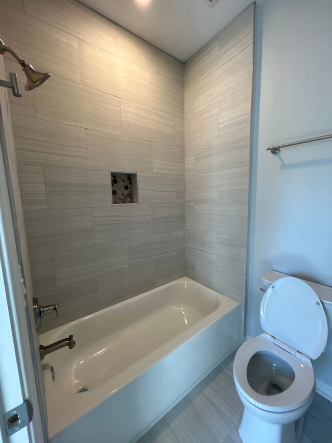 Building Photo - 2022 Trimble Rd