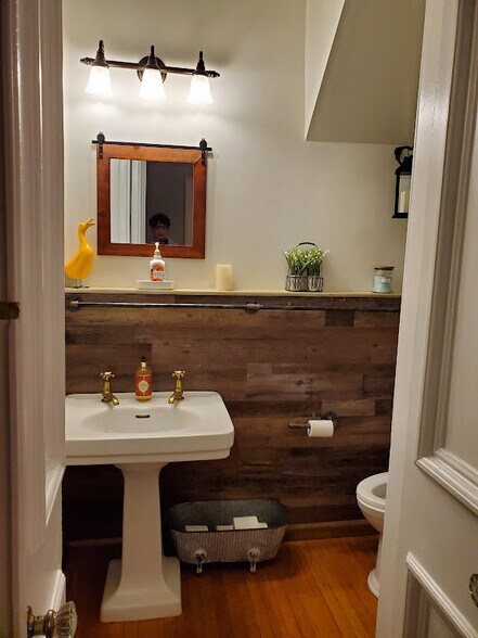 half bathroom - 1724 Monsey Ave