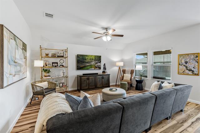 Building Photo - 601 Rawhide Way