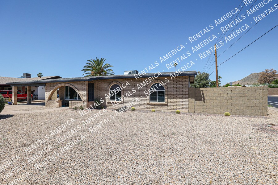 Building Photo - 12840 N 30th St