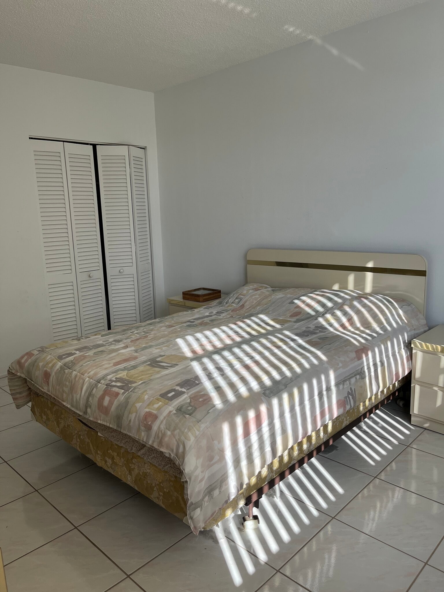 Building Photo - 1965 S Ocean Dr