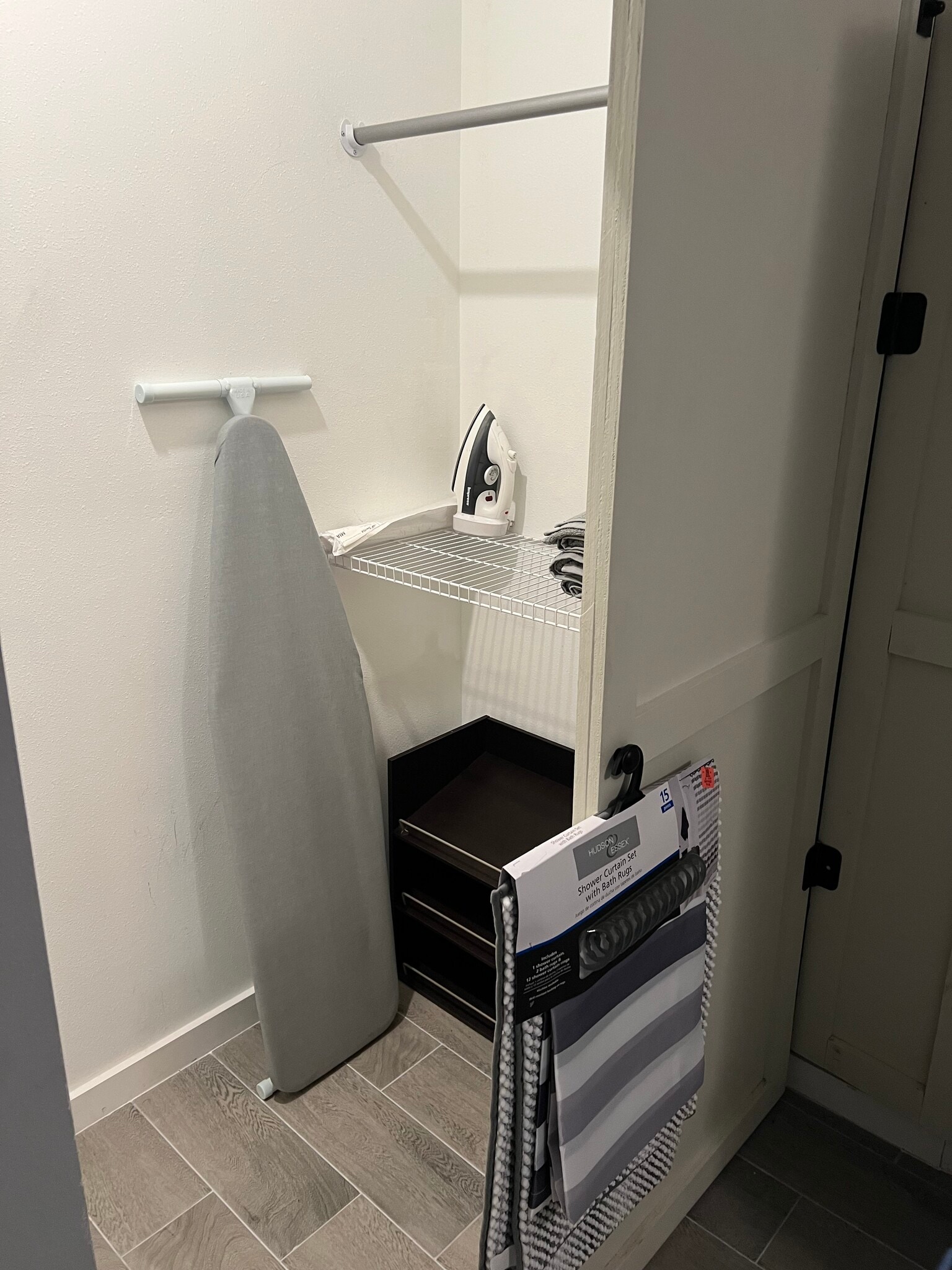 Building Photo - 1345 Hazel St NW