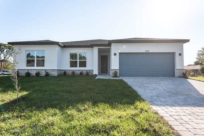 Building Photo - Peaceful and Private setting new construct...