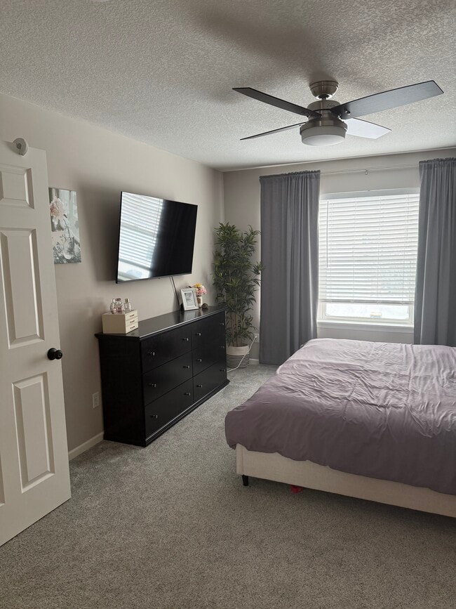 Building Photo - 11190 204th St W