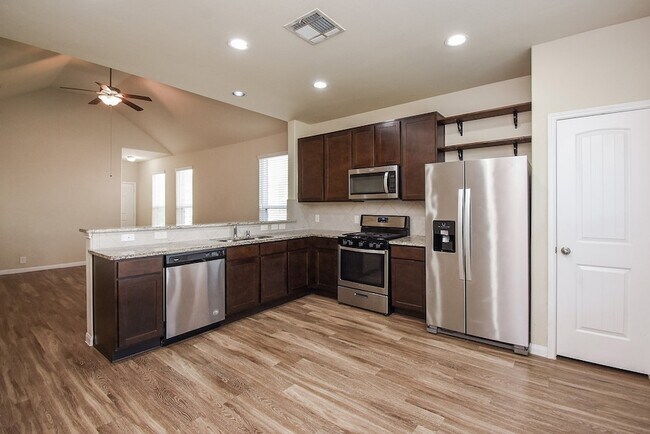 Building Photo - 24706 Alberti Sonata Dr