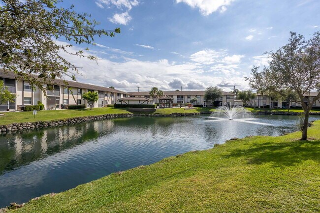 Building Photo - 2423 NW 89th Dr