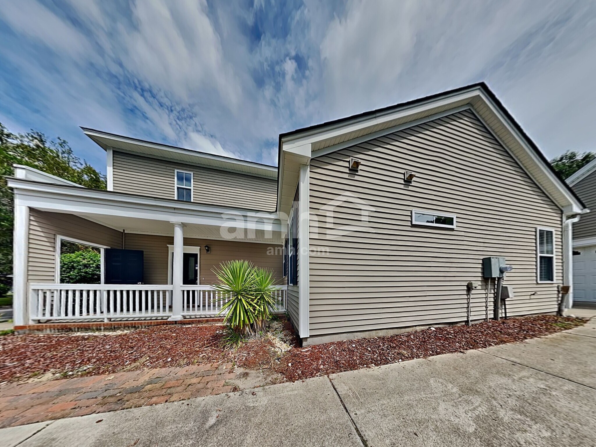 Building Photo - 60 Creek Bend Dr