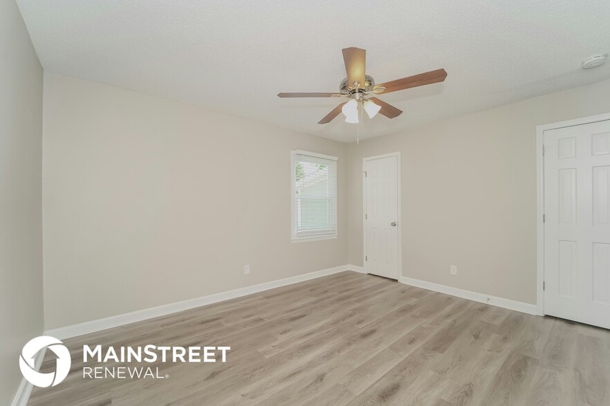 Building Photo - 8601 Sunflower Rd