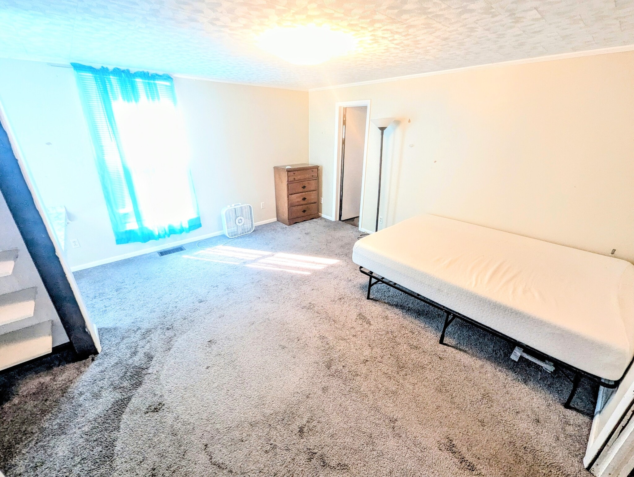Master Suite - 6 Green St