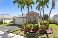 Building Photo - 4202 Sabal Ridge Cir