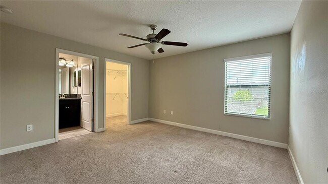 Building Photo - 28615 Tranquil Lake Cir