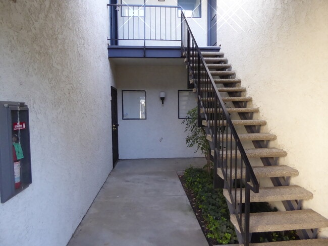 Building Photo - New Horizon 1 Bedroom Rental Condo in Saugus!