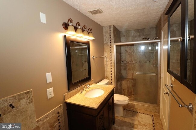 Building Photo - 3312 Hibiscus Ct