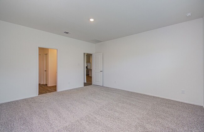 Building Photo - 3046 Bloomsbury Ter Dr