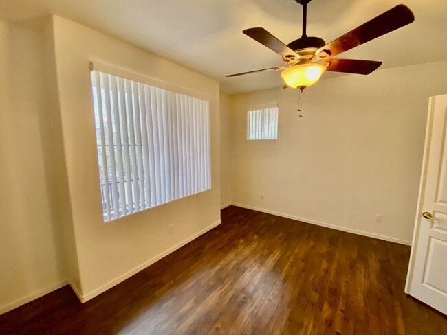 Building Photo - Executive Summerlin Suite