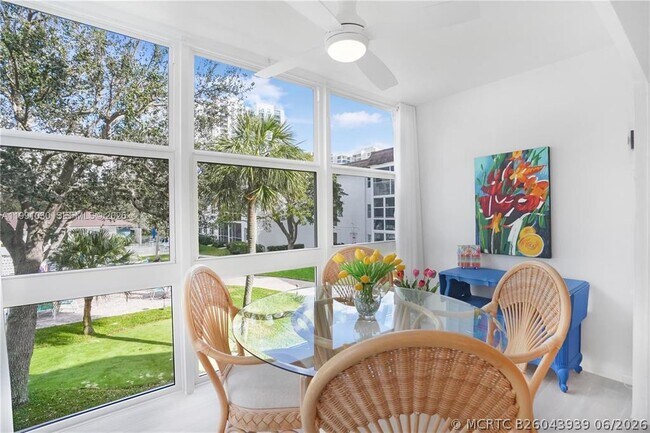 Building Photo - 1501 S Ocean Blvd