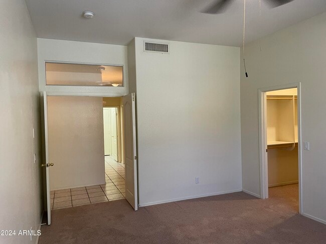 Building Photo - 7322 E Gallego Ln