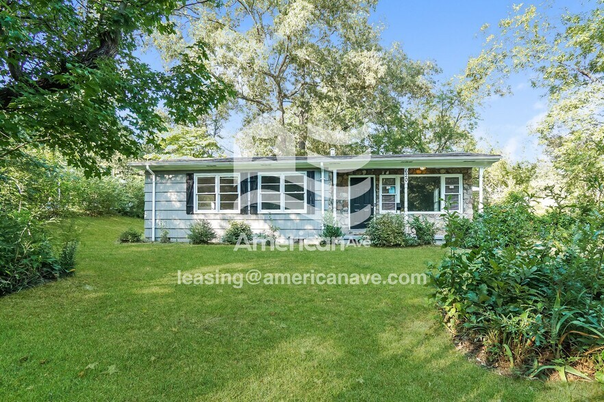 Primary Photo - 620 Glen Crest Dr