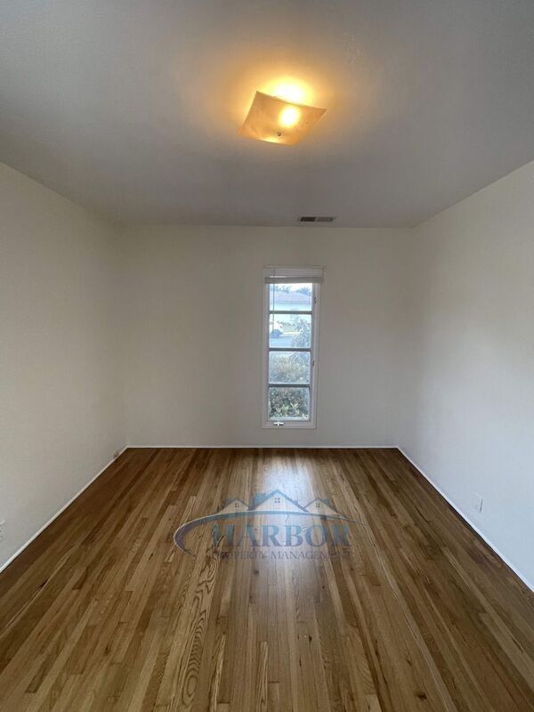 Building Photo - 3706 S Emily St