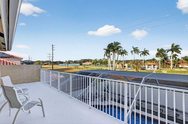 Building Photo - 18280 Coral Isles Dr