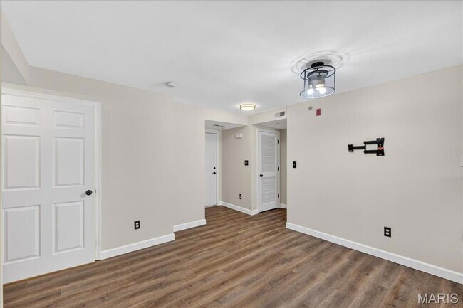 Building Photo - 4103 Spring River Dr
