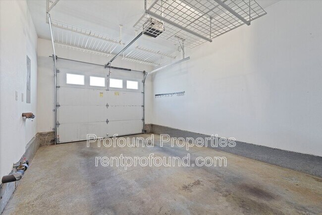 Building Photo - 20176 SW Bernice Ln