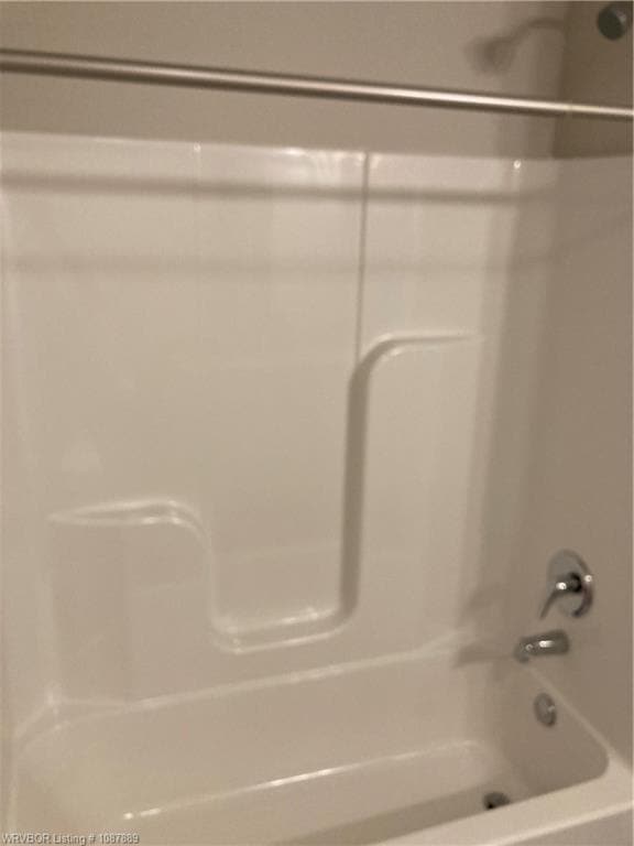 Building Photo - 8004 Dogwood Dr