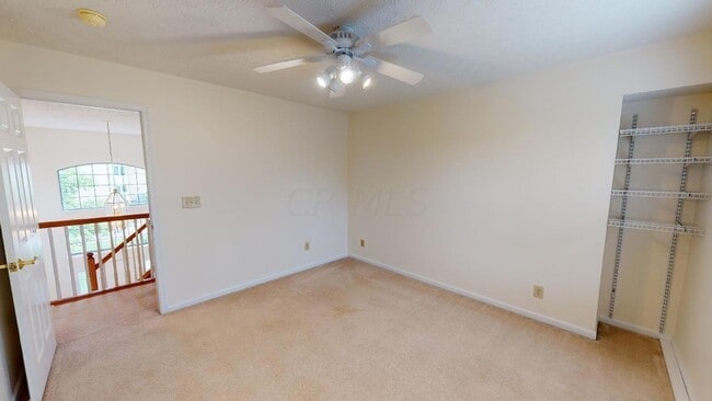 Building Photo - 6498 Ringsend Ct