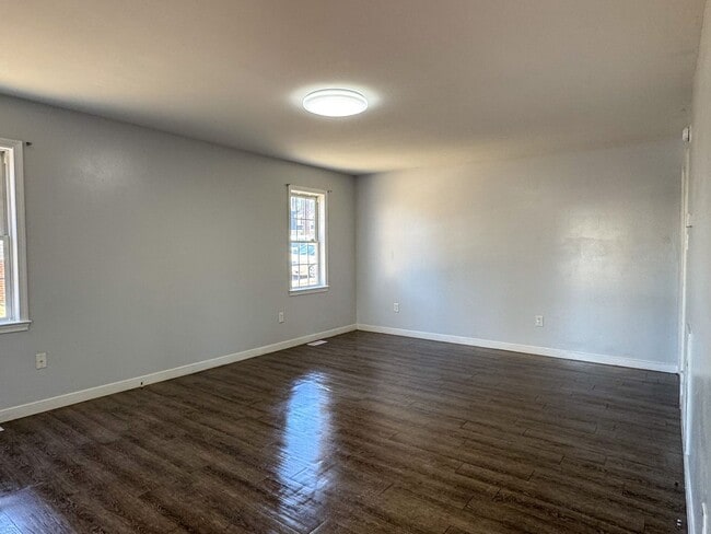 Building Photo - 24502 Lake Dr